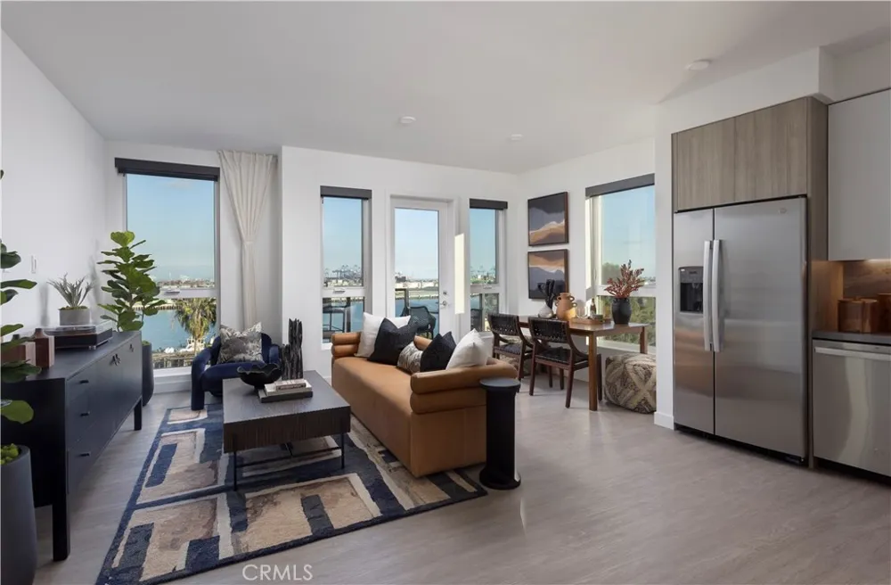 511 S Harbor #604 San Pedro, CA 90731