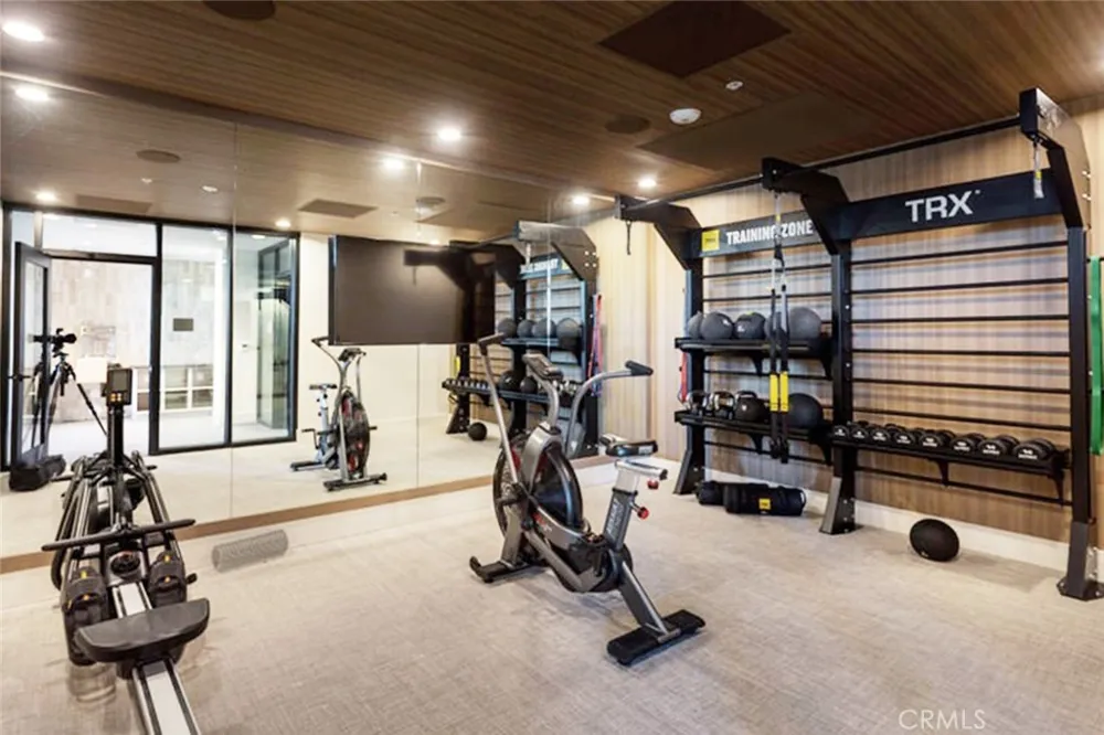 511 S Harbor #604 San Pedro, CA 90731