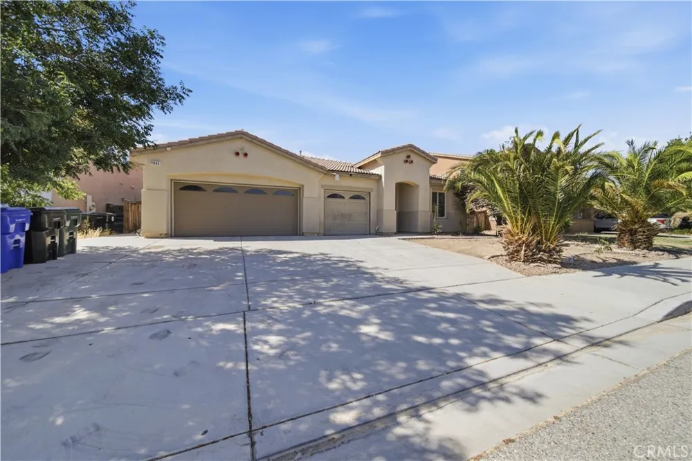 11943 Iverson Victorville, CA 92392