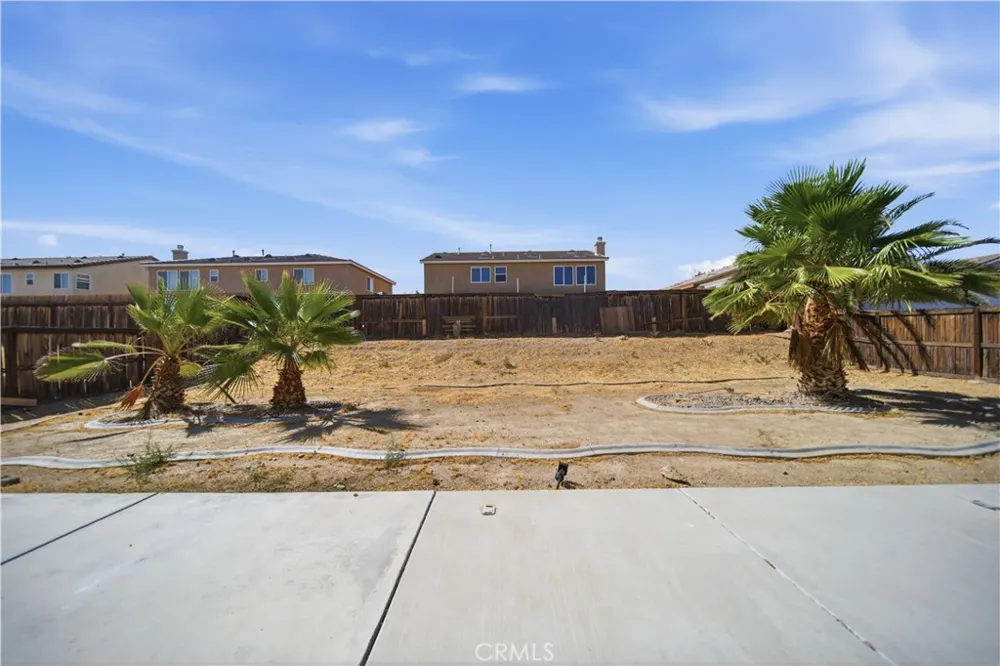 11943 Iverson Victorville, CA 92392