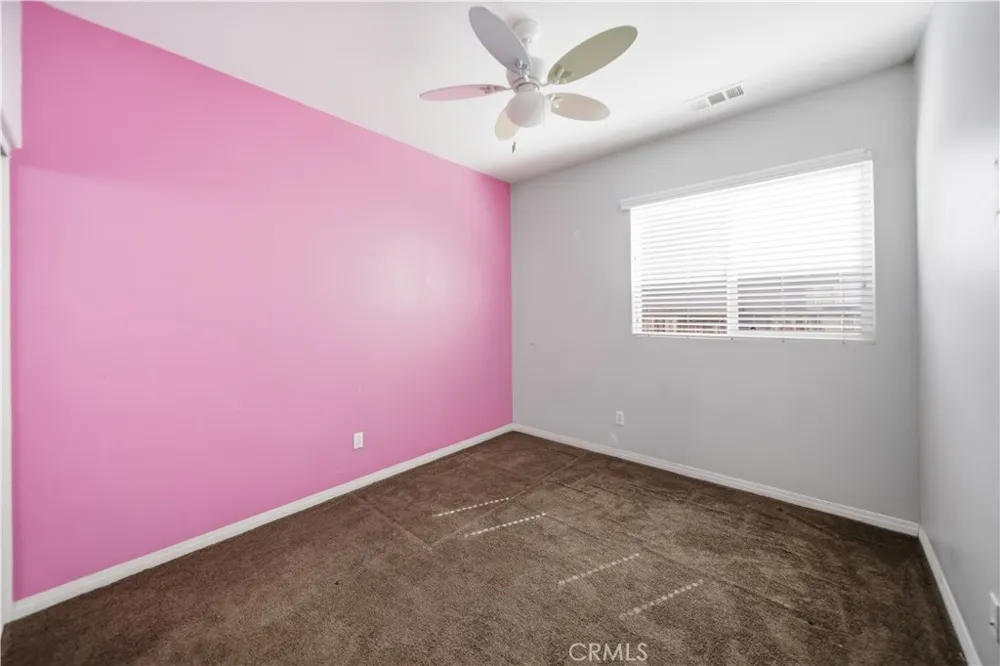 11943 Iverson Victorville, CA 92392