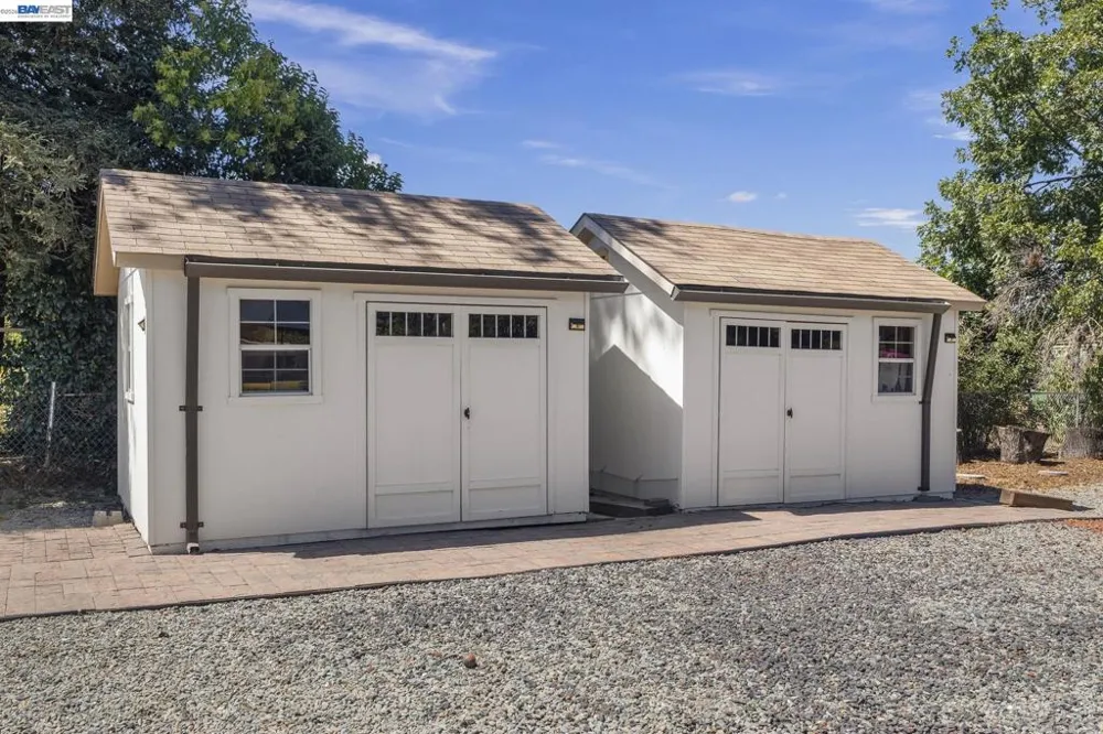 35596 Linda Dr Fremont, CA 94536