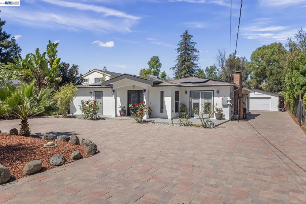 35596 Linda Dr Fremont, CA 94536