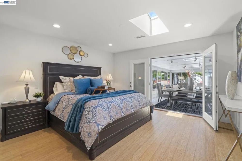35596 Linda Dr Fremont, CA 94536