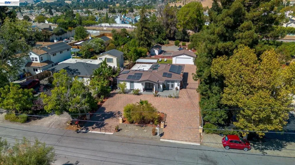 35596 Linda Dr Fremont, CA 94536