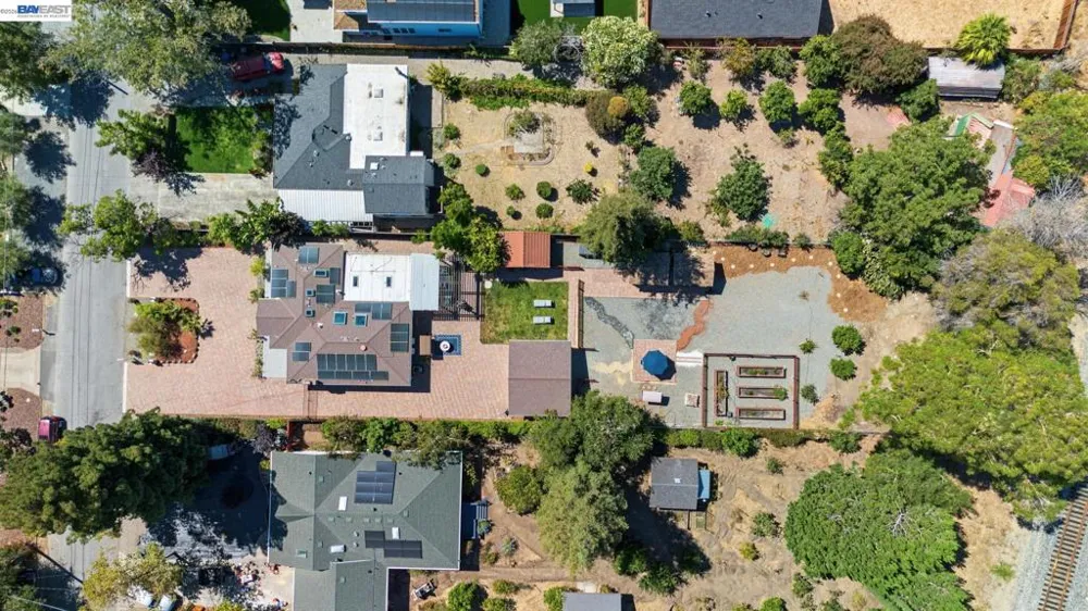 35596 Linda Dr Fremont, CA 94536