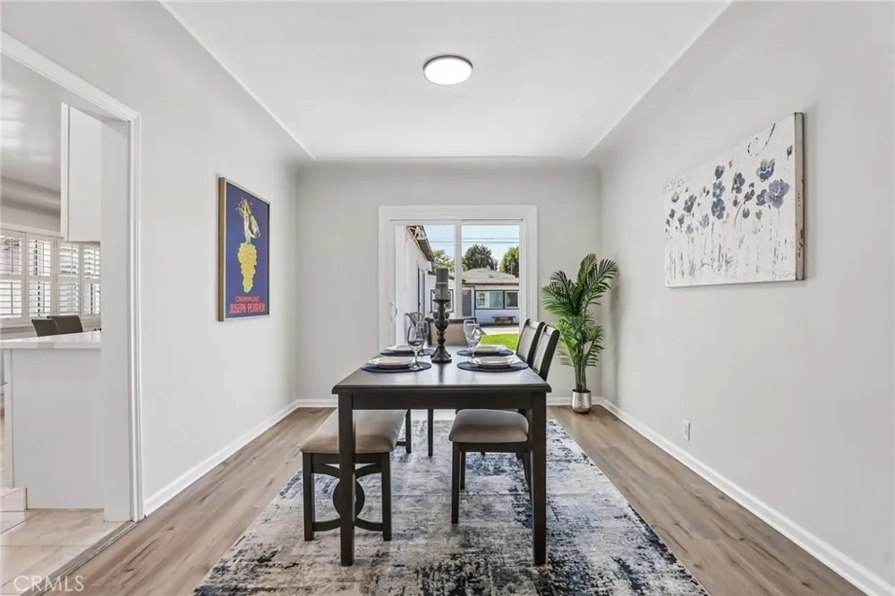 3927 Gaviota Long Beach, CA 90807