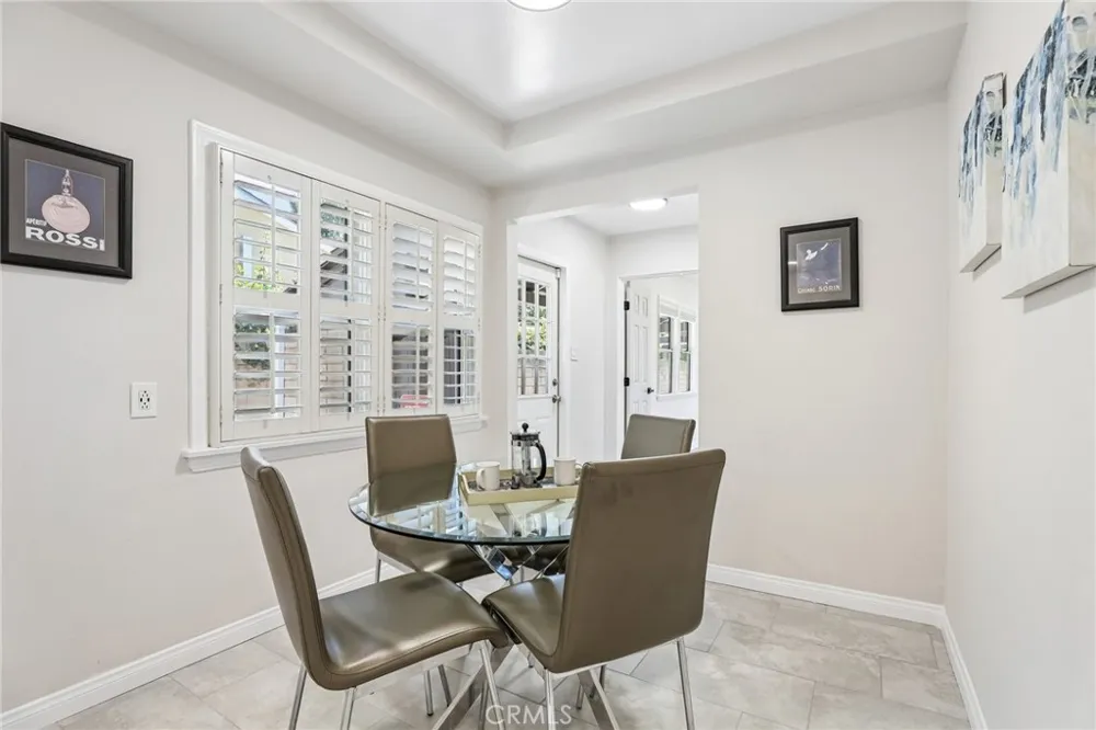 3927 Gaviota Long Beach, CA 90807