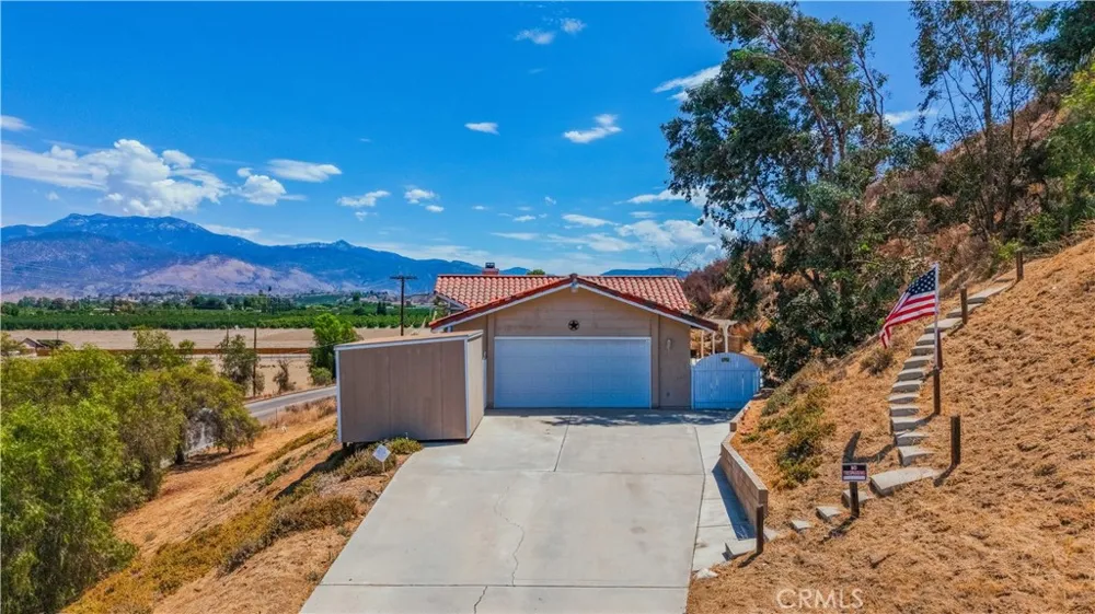 42395 Stetson Avenue Hemet, CA 92544