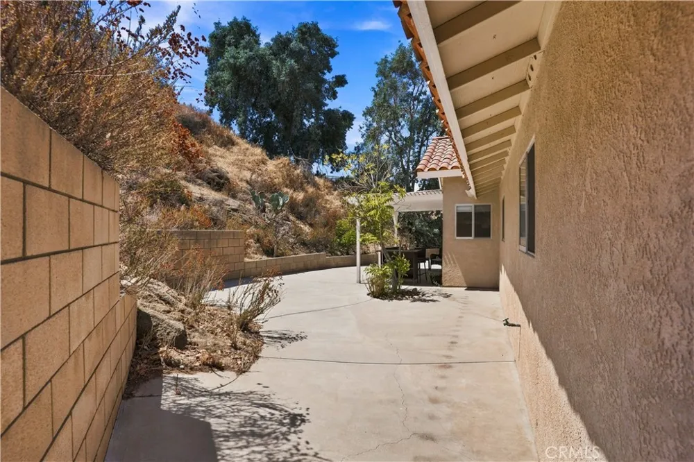 42395 Stetson Avenue Hemet, CA 92544