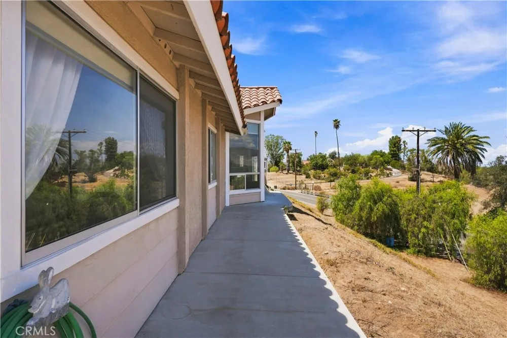 42395 Stetson Avenue Hemet, CA 92544