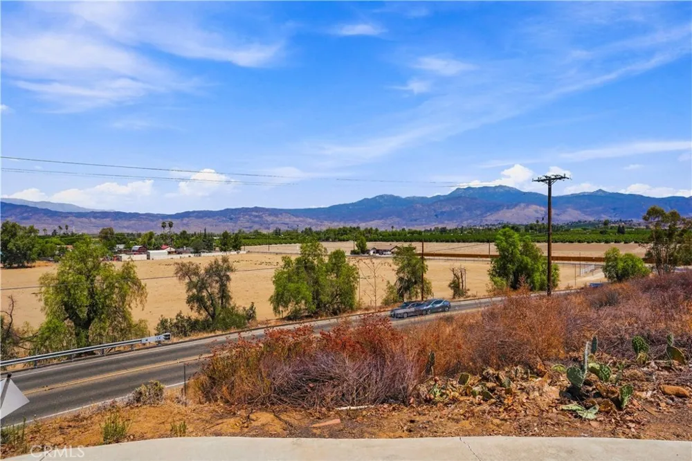 42395 Stetson Avenue Hemet, CA 92544