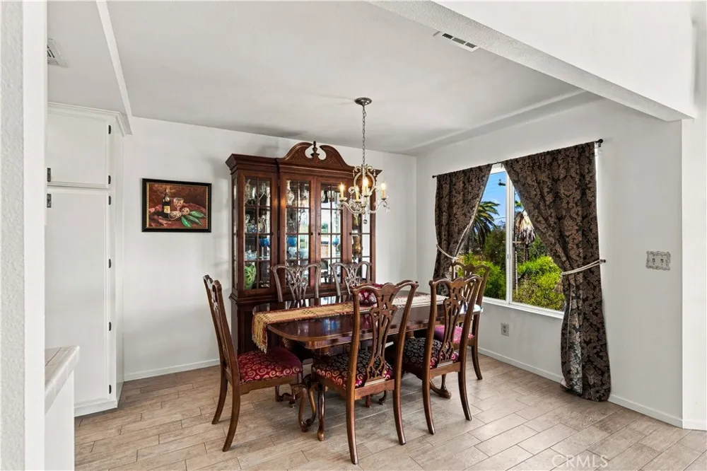 42395 Stetson Avenue Hemet, CA 92544