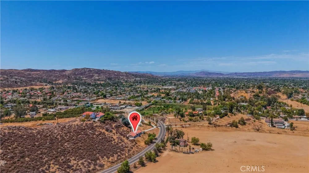 42395 Stetson Avenue Hemet, CA 92544
