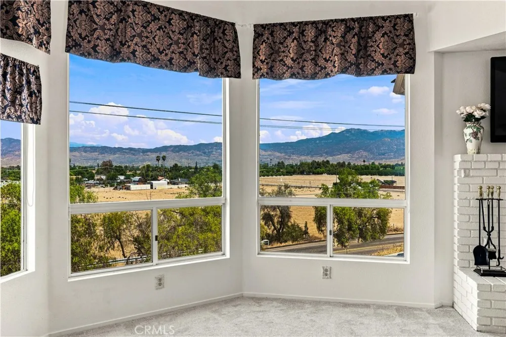 42395 Stetson Avenue Hemet, CA 92544