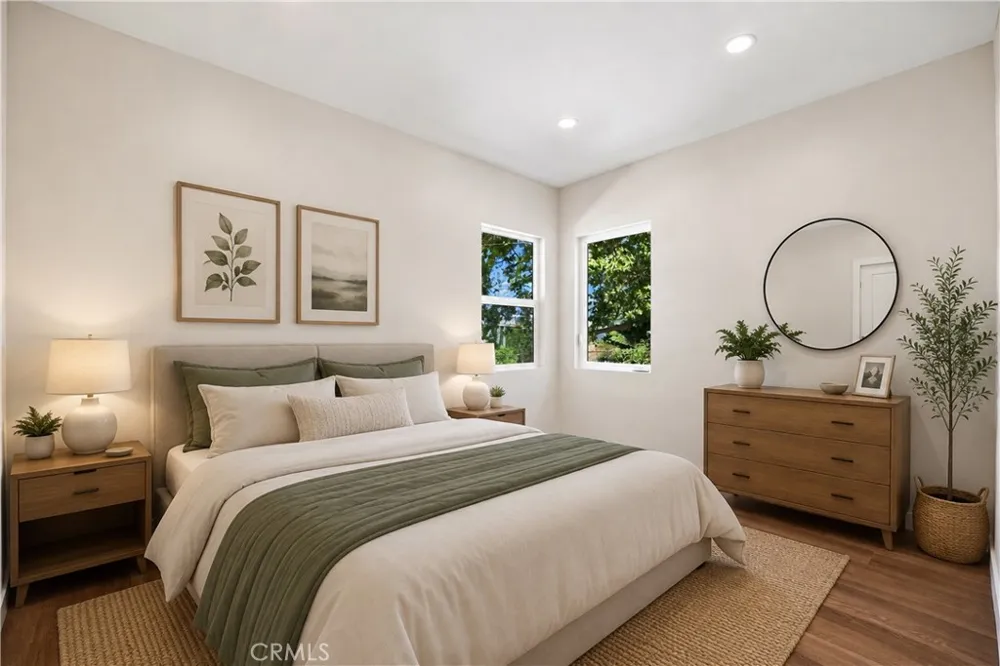 10512 Samoa Ave Tujunga, CA 91042