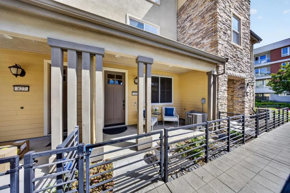 833 Lotus Flower Loop San Jose, CA 95123