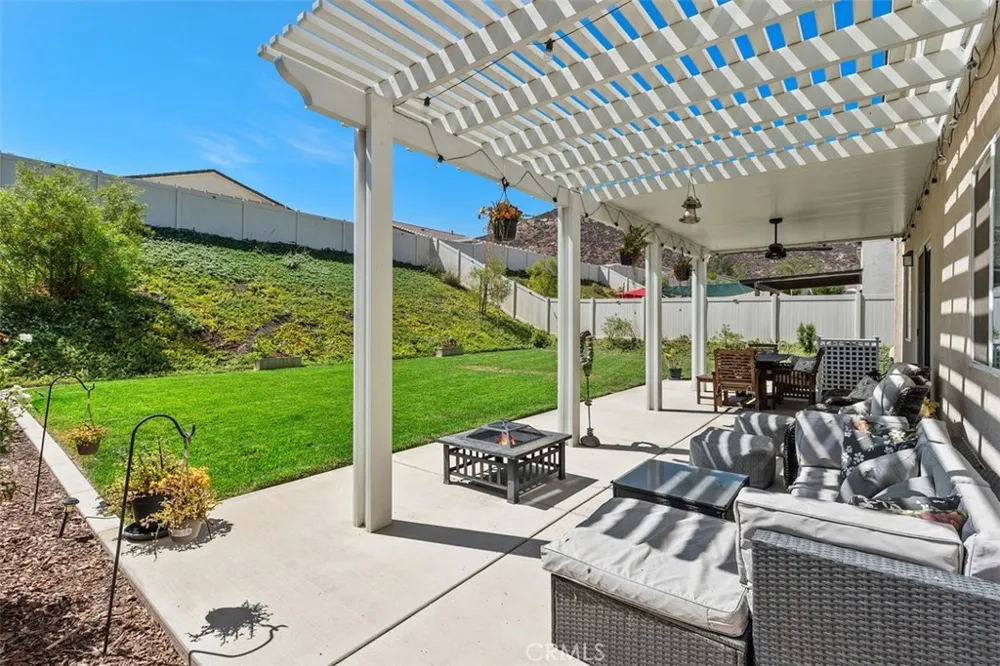 32225 Rambling Court Winchester, CA 92596