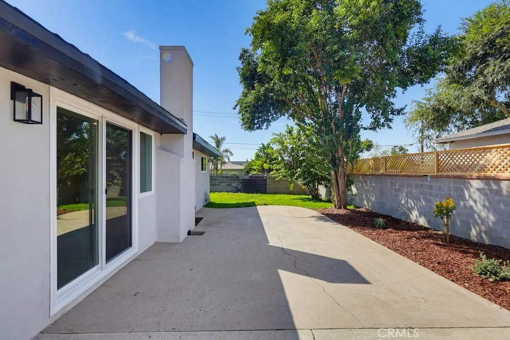 5105 Golden West Temple City, CA 91780