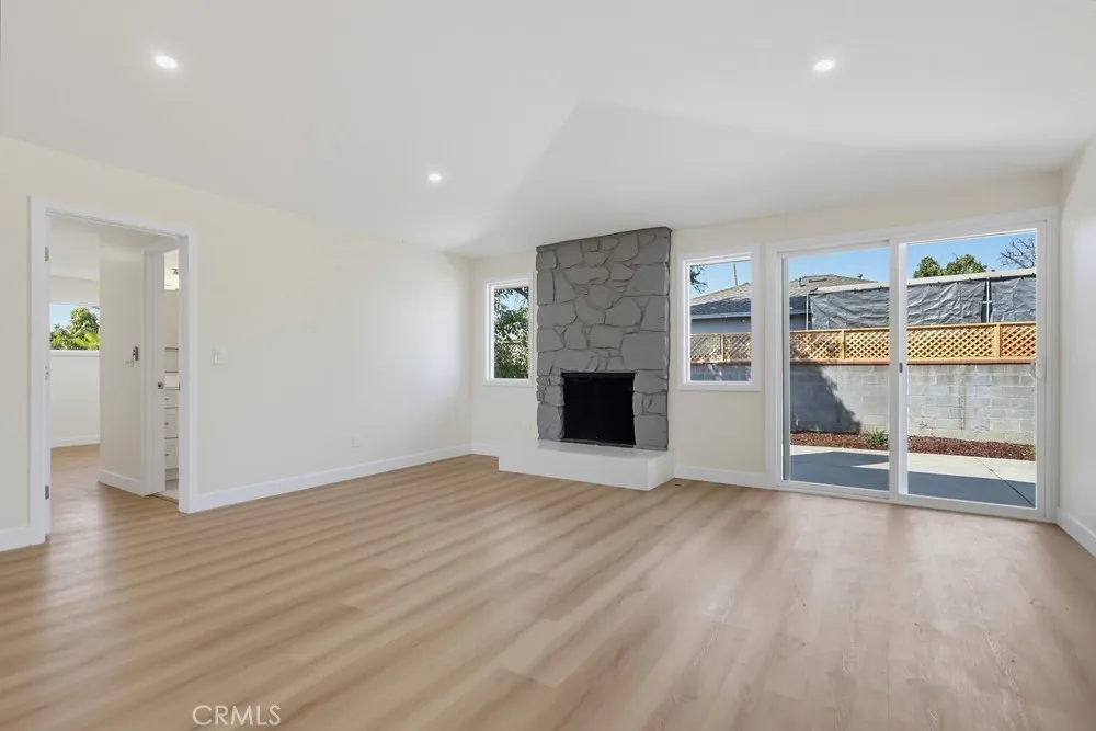 5105 Golden West Temple City, CA 91780