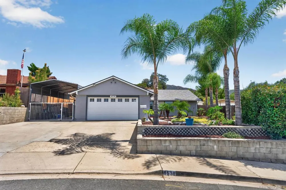 8538 Rosada Way El Cajon, CA 92021