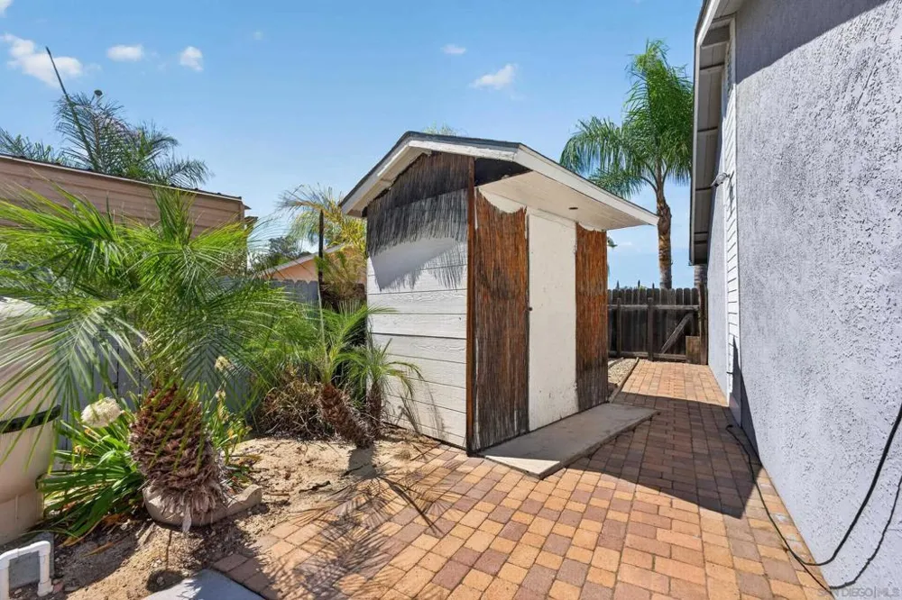 8538 Rosada Way El Cajon, CA 92021