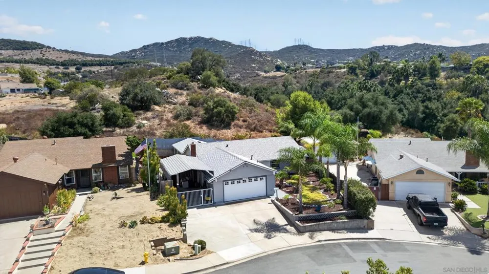 8538 Rosada Way El Cajon, CA 92021
