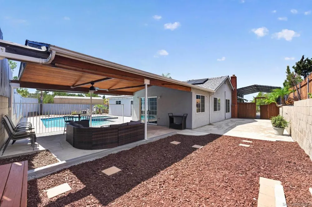 8538 Rosada Way El Cajon, CA 92021