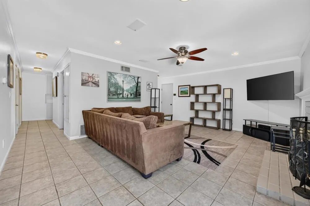 8538 Rosada Way El Cajon, CA 92021