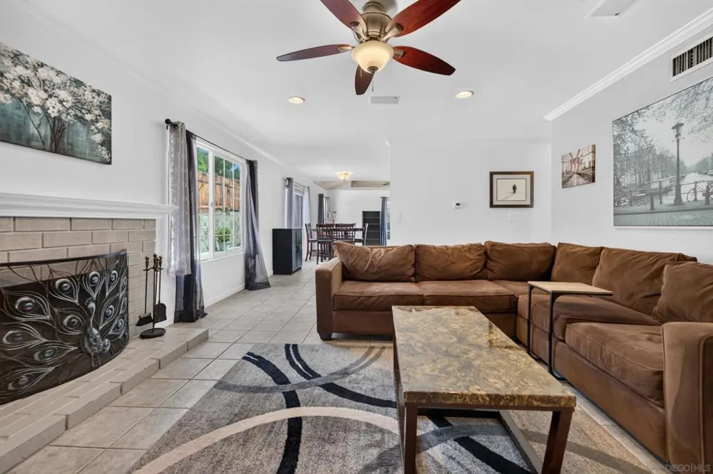 8538 Rosada Way El Cajon, CA 92021