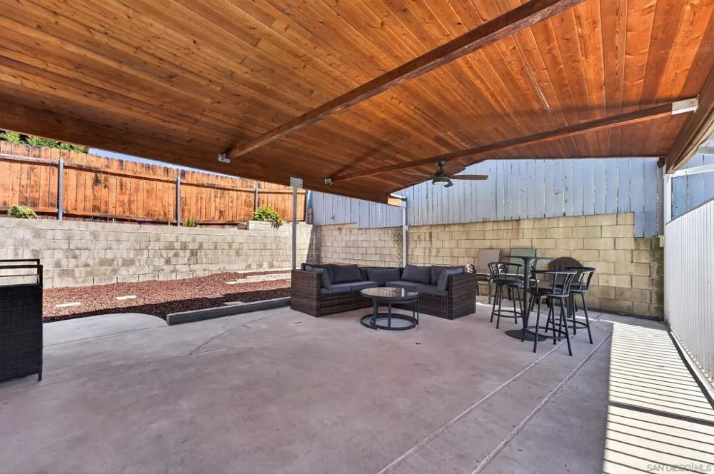 8538 Rosada Way El Cajon, CA 92021