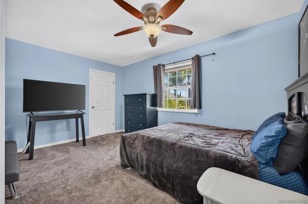 8538 Rosada Way El Cajon, CA 92021