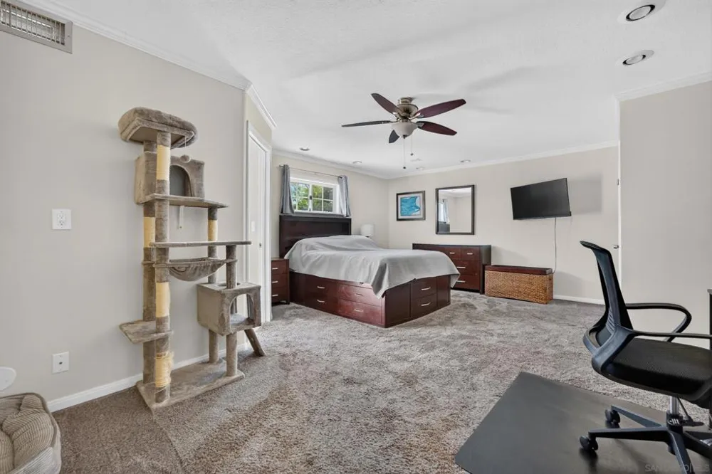 8538 Rosada Way El Cajon, CA 92021