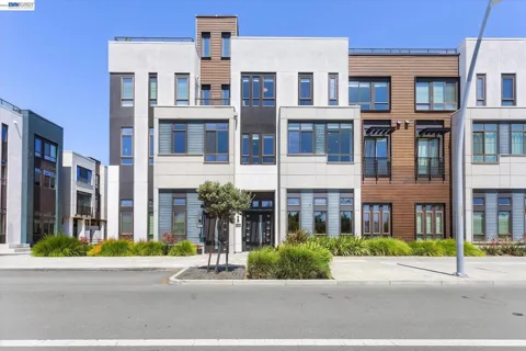 55 W Atlantic Ave #1002