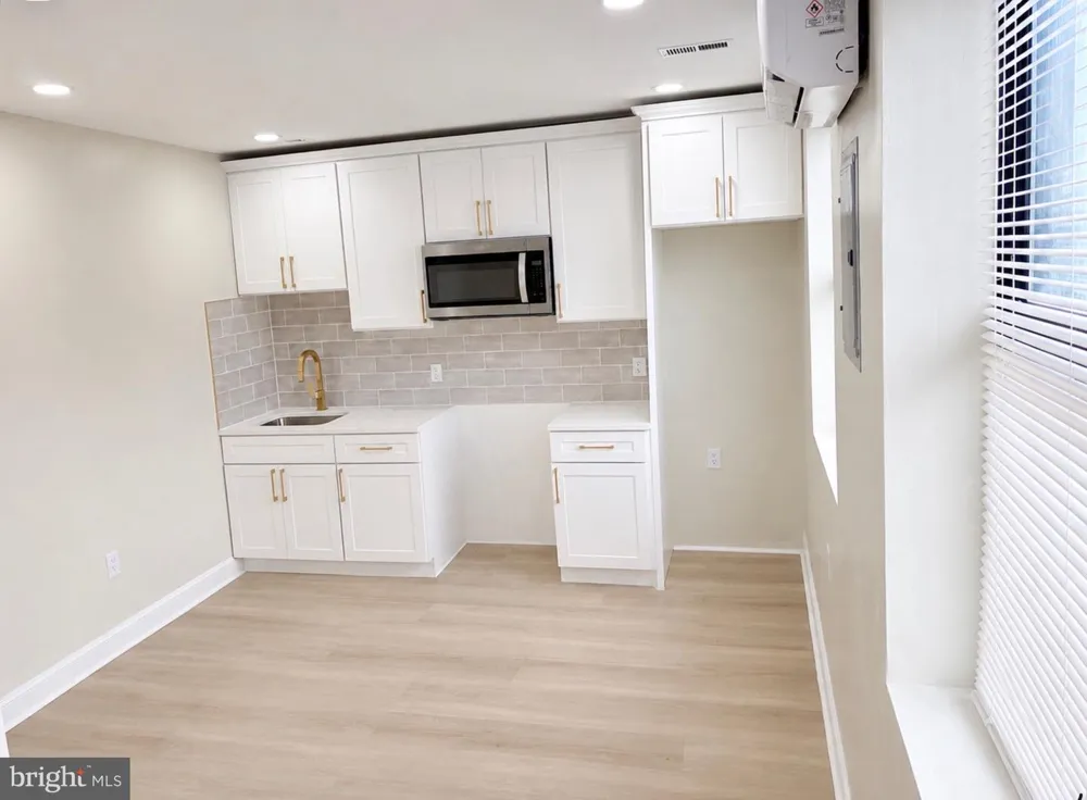2900 HALE STREET #2 Philadelphia, PA 19149