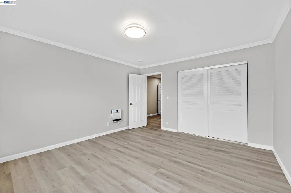 2133 Santa Clara Ave #328 Alameda, CA 94501