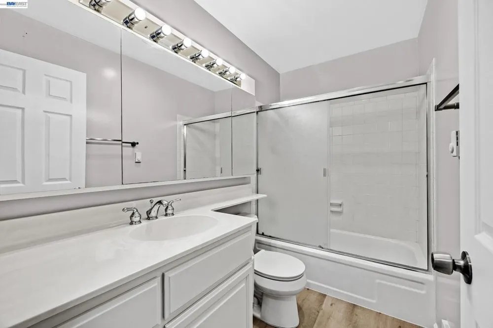 2133 Santa Clara Ave #328 Alameda, CA 94501