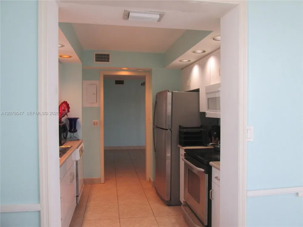 3100 NE 49th St #1106 Fort Lauderdale, FL 33308