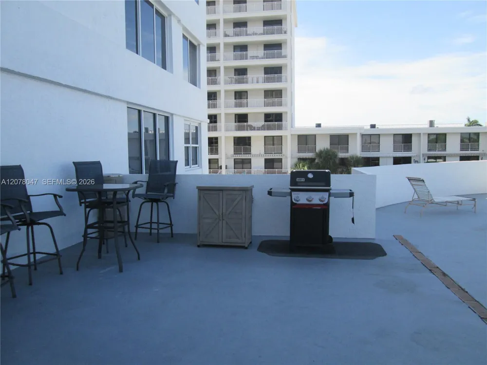 3100 NE 49th St #1106 Fort Lauderdale, FL 33308