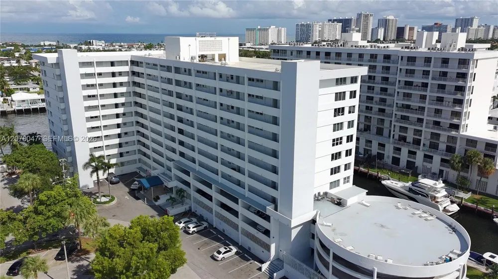3100 NE 49th St #1106 Fort Lauderdale, FL 33308