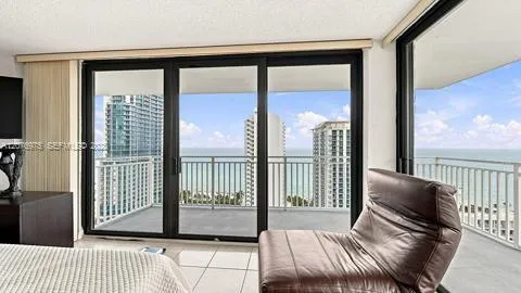 210 174 St #2401 Sunny Isles Beach, FL 33160