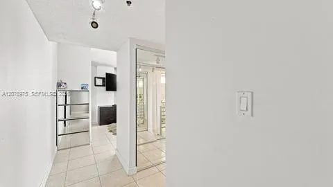 210 174 St #2401 Sunny Isles Beach, FL 33160