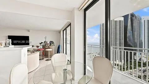 210 174 St #2401 Sunny Isles Beach, FL 33160