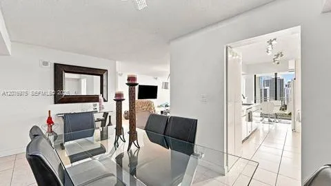 210 174 St #2401 Sunny Isles Beach, FL 33160