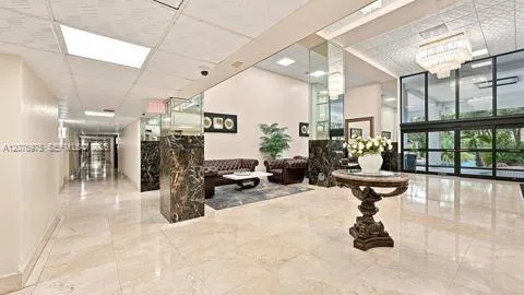 210 174 St #2401 Sunny Isles Beach, FL 33160