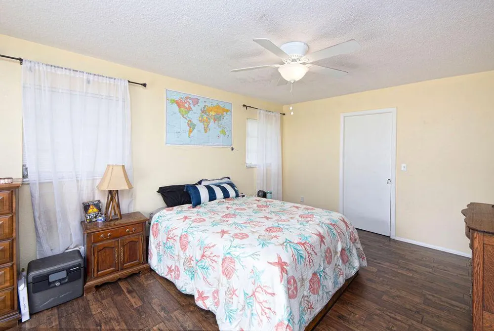 1337 SE ROANOKE STREET Port St. Lucie, FL 34952