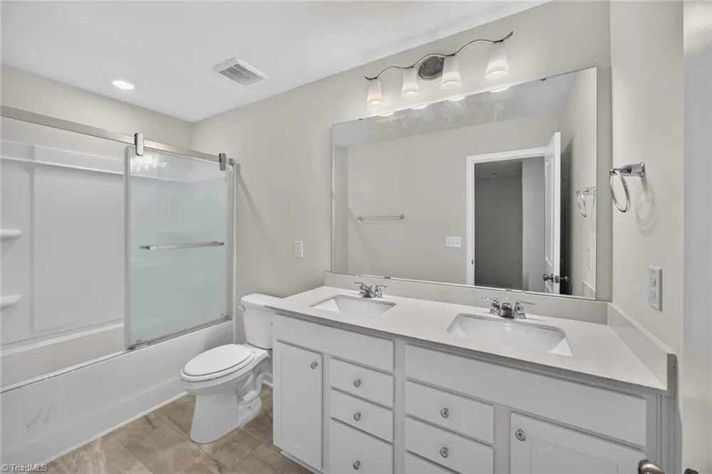 814 Falls Grove Trail High Point, NC 27265