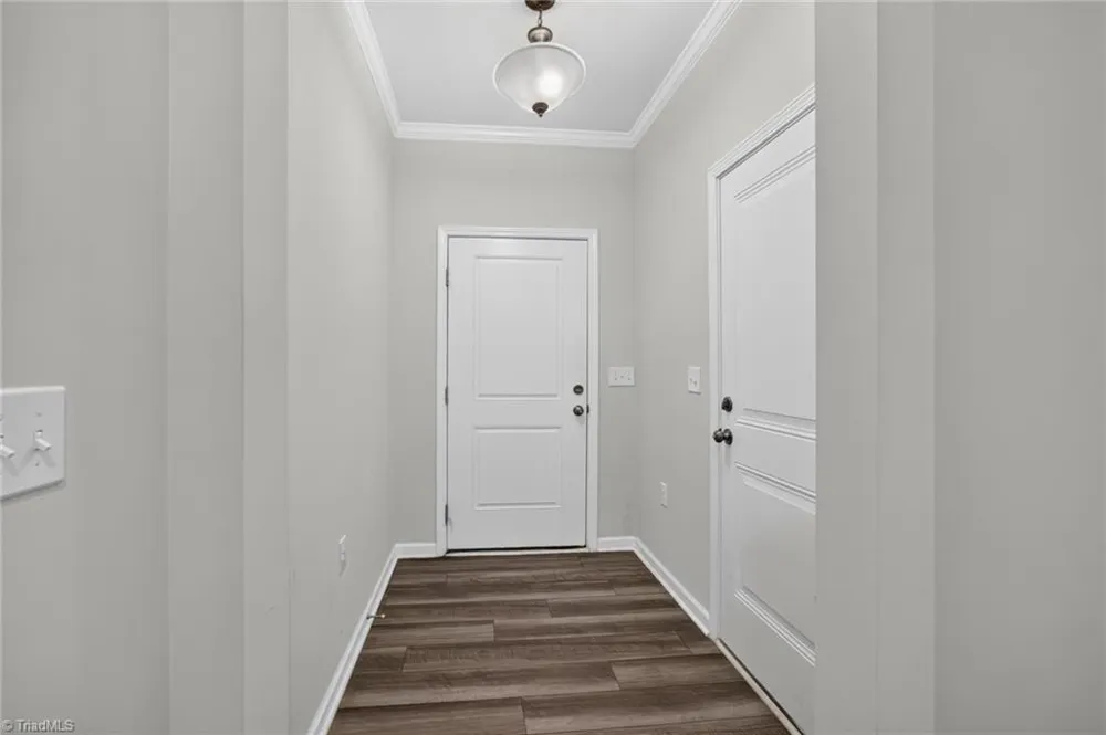 814 Falls Grove Trail High Point, NC 27265