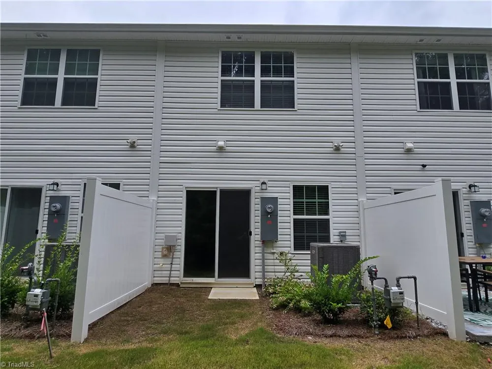 1850 Autumn Mist Drive Winston-Salem, NC 27103