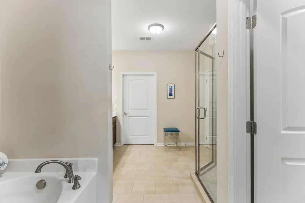 2506 Stonecenter Ln Murfreesboro, TN 37128